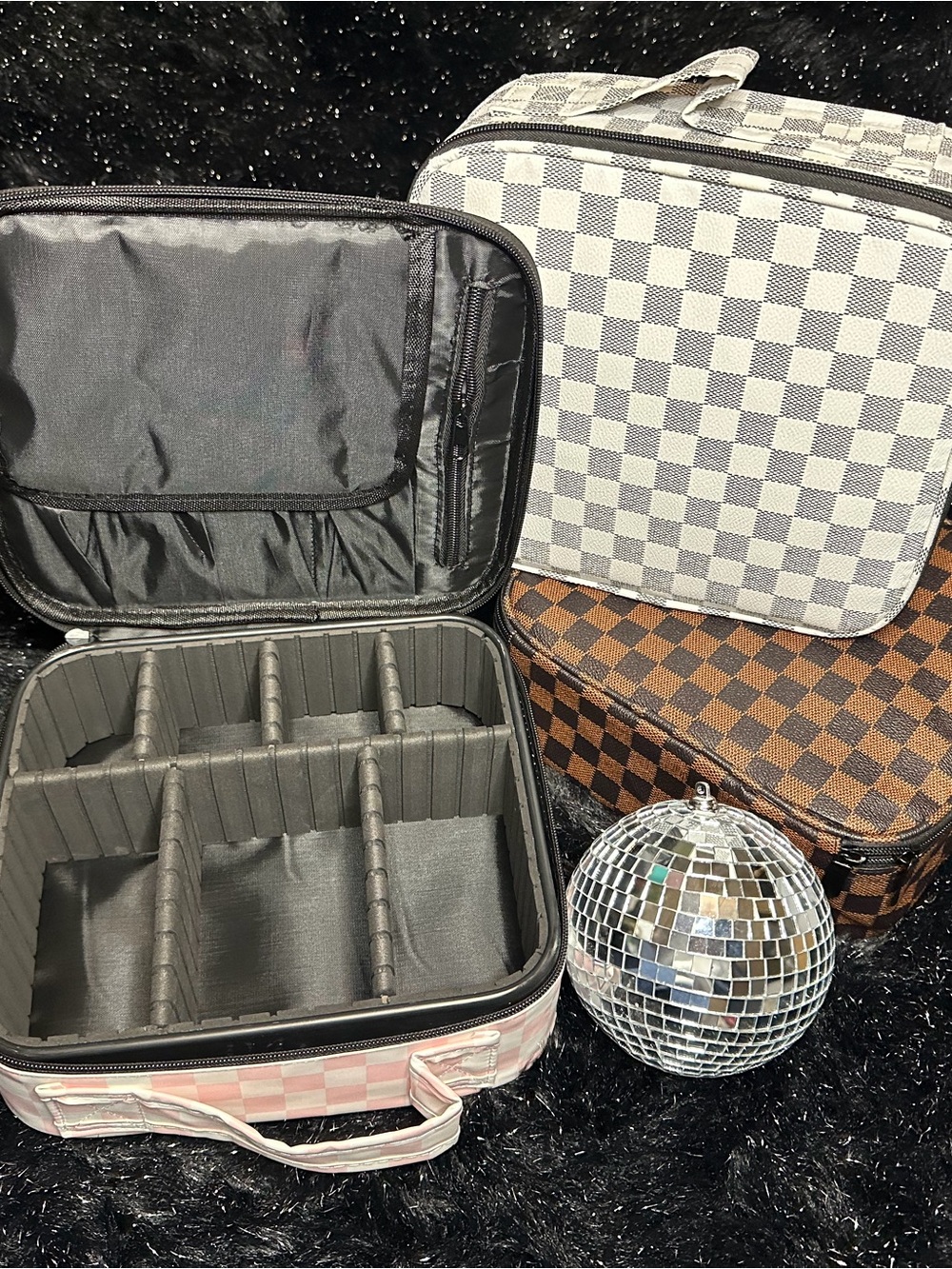 Checkered Pink Travel Makeup Organizer with Removable Dividers